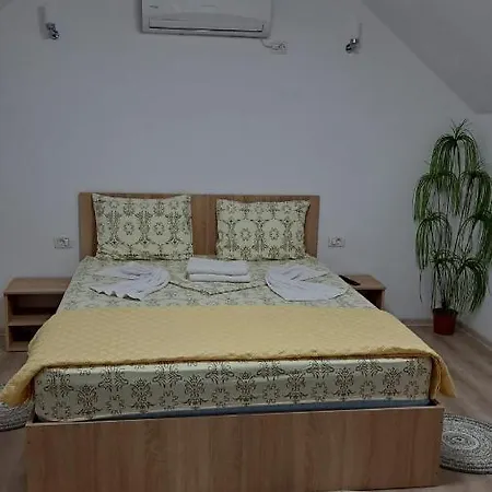 Casa Gabi בית אירוח קורבו