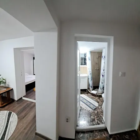 ホームステイ Casa Gabi コルブ